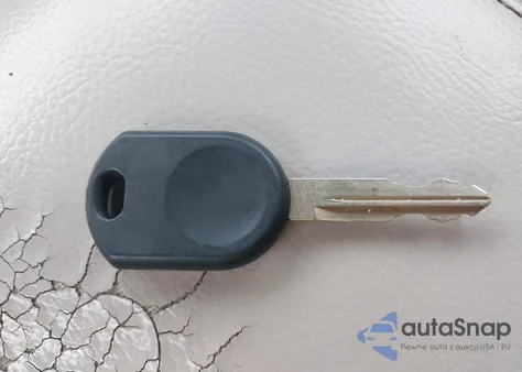 2009 Ford Flex Se z USA, uszkodzony, nr VIN 2FMDK51C89BA28198